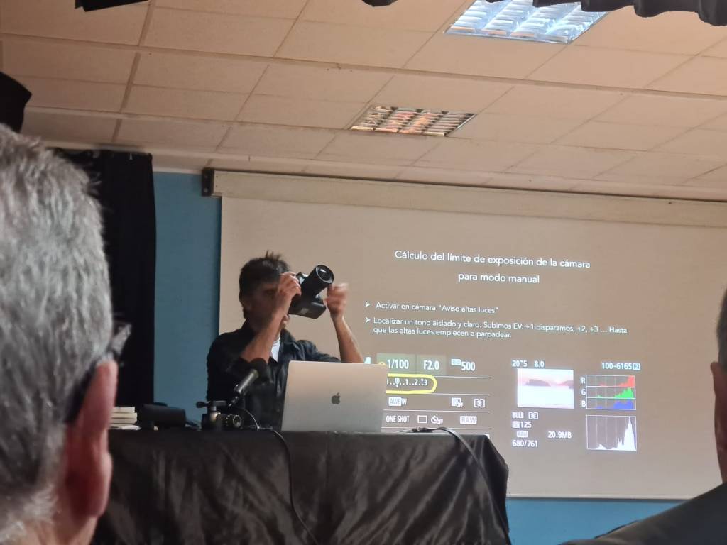 Gran participación en el curso de Senén Cadenas sobre fotografía de paisaje 5