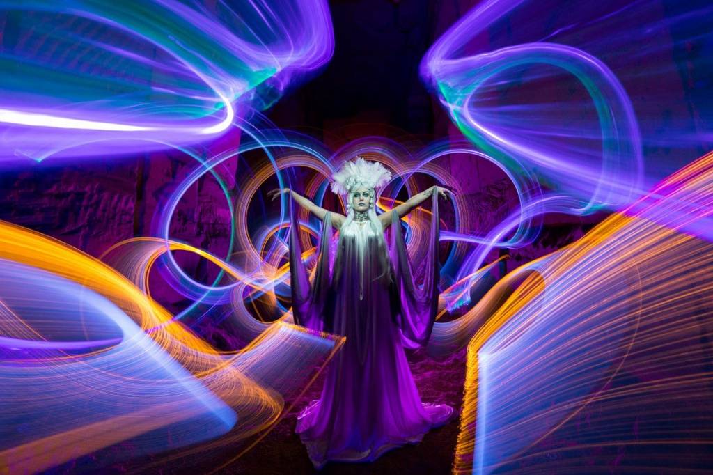 Taller práctico de Light Painting y pintura con luz con Frodo Álvarez 3